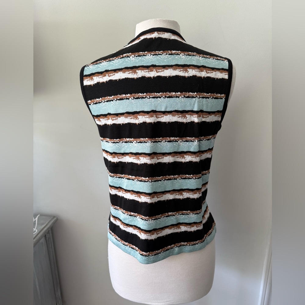 ST. John 2 Piece Knit Tank Removable Collar - Picture 9 of 16